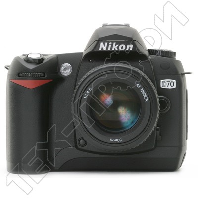 ������ Nikon D70