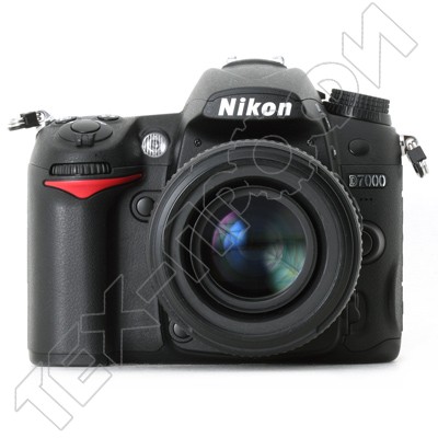 ������ Nikon D7000