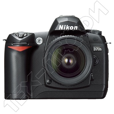 ������ Nikon D70s