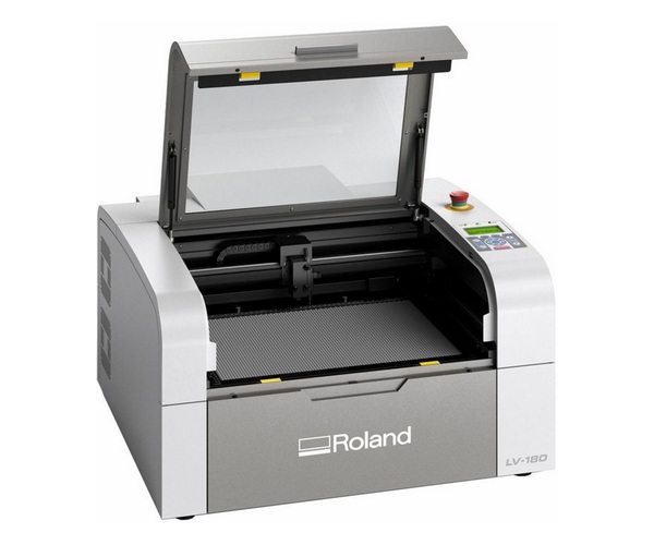 ������ ��������� Roland